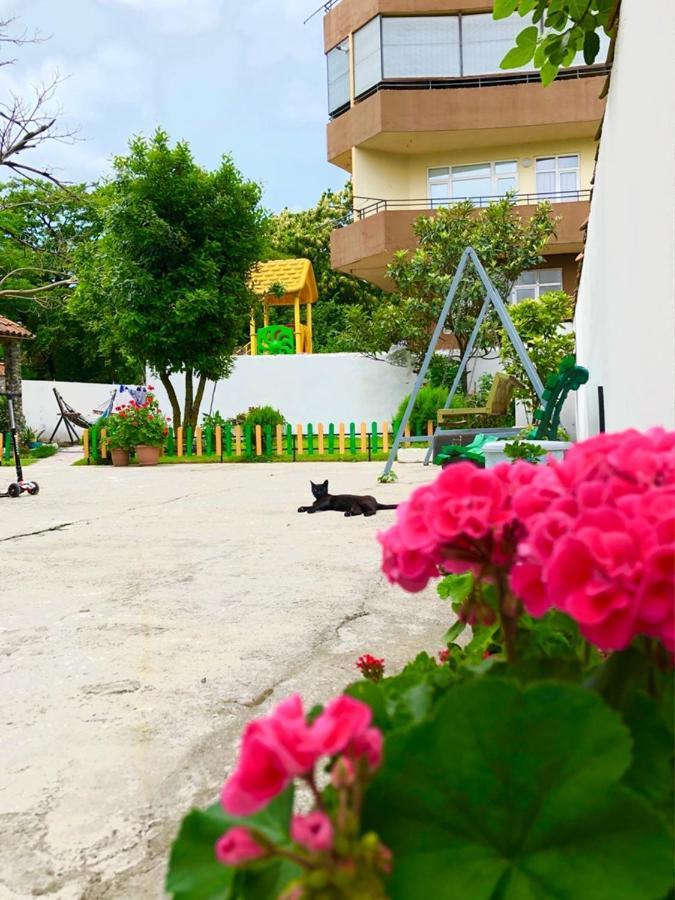 Princi Hotel Kobuleti Ngoại thất bức ảnh
